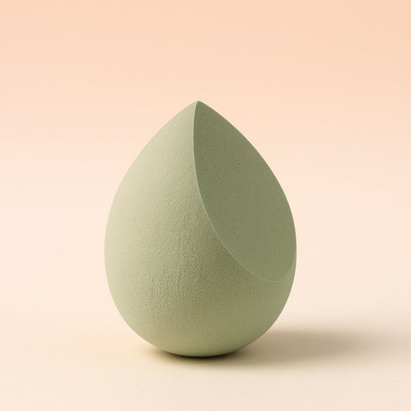 Makeup Sponge blending liquid Foundations, Powders, and Creams (Multicolor / 1 Pc)